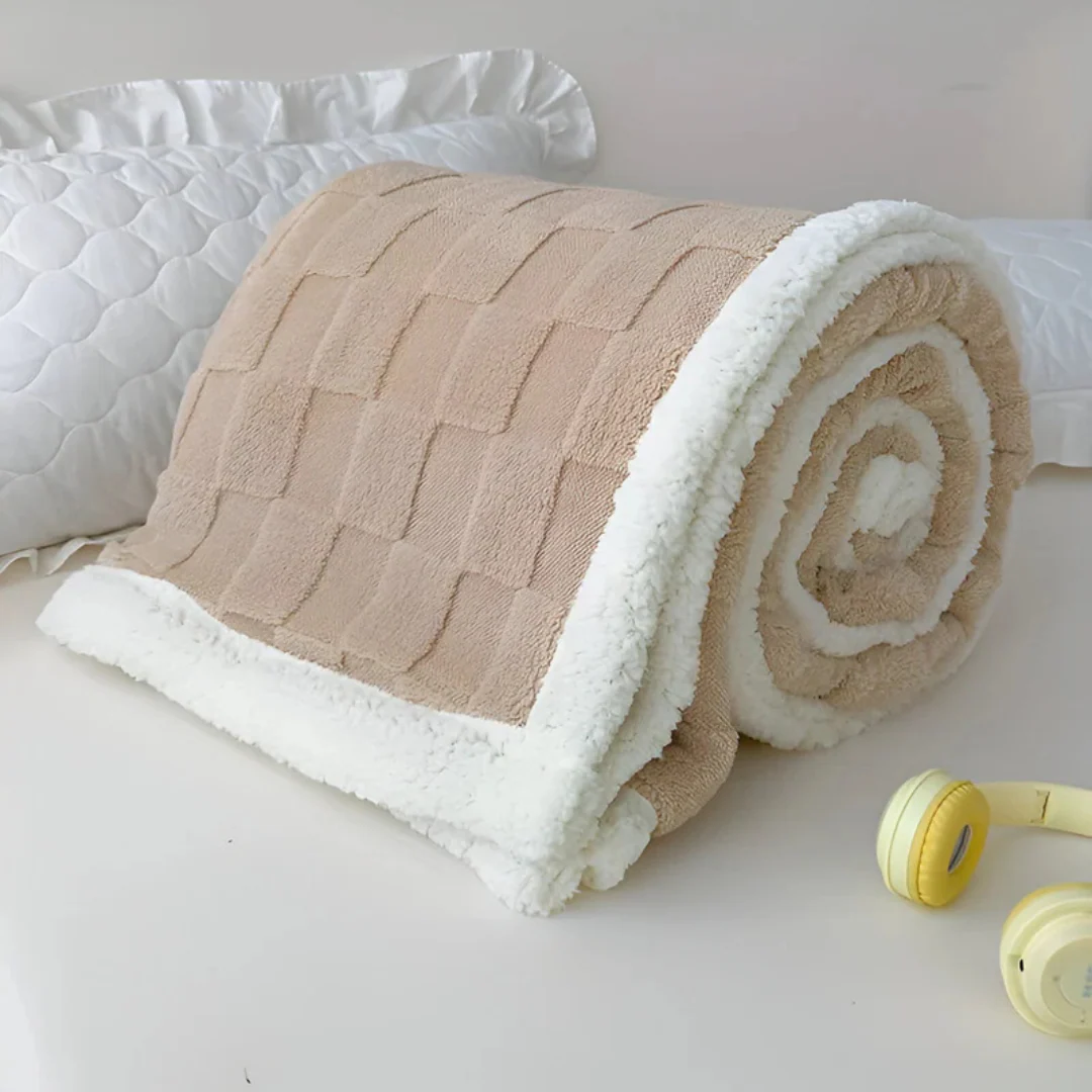 Altis - Luxe Fleece Plaid - Image 4