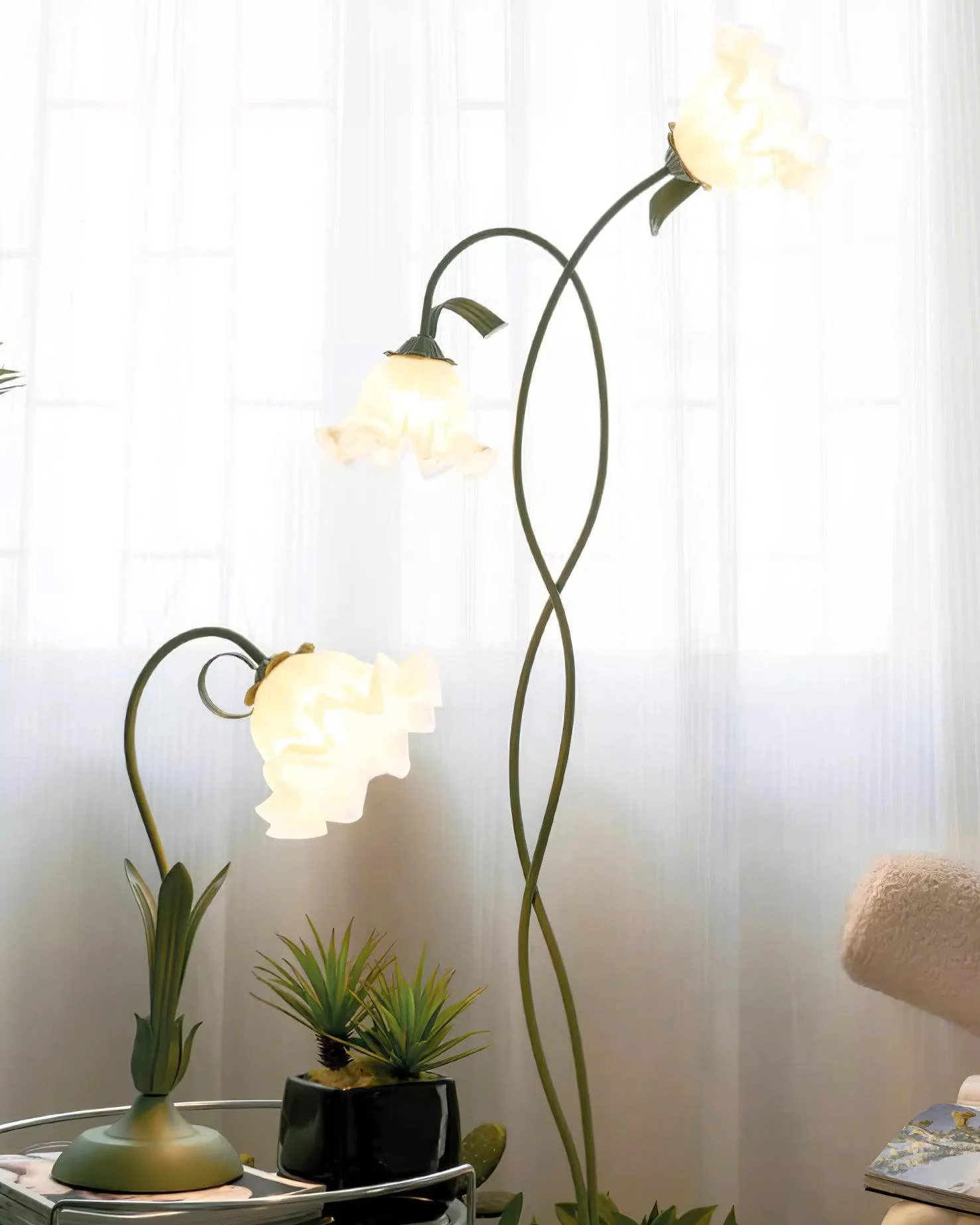 Fiorielle – Elegante Bloem Vloerlamp - Image 14