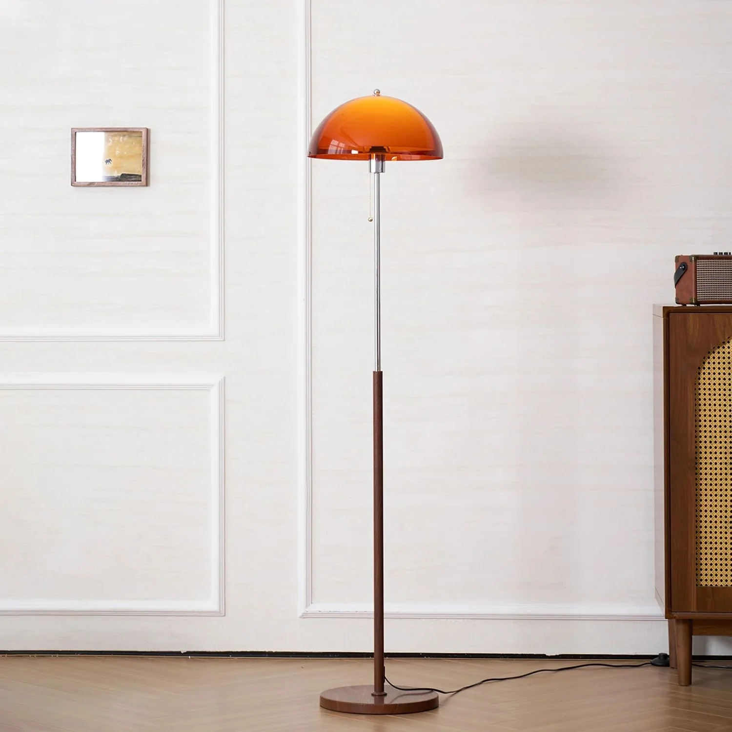 Marzella – Retro Vloerlamp Met Amber Koepel - Image 25